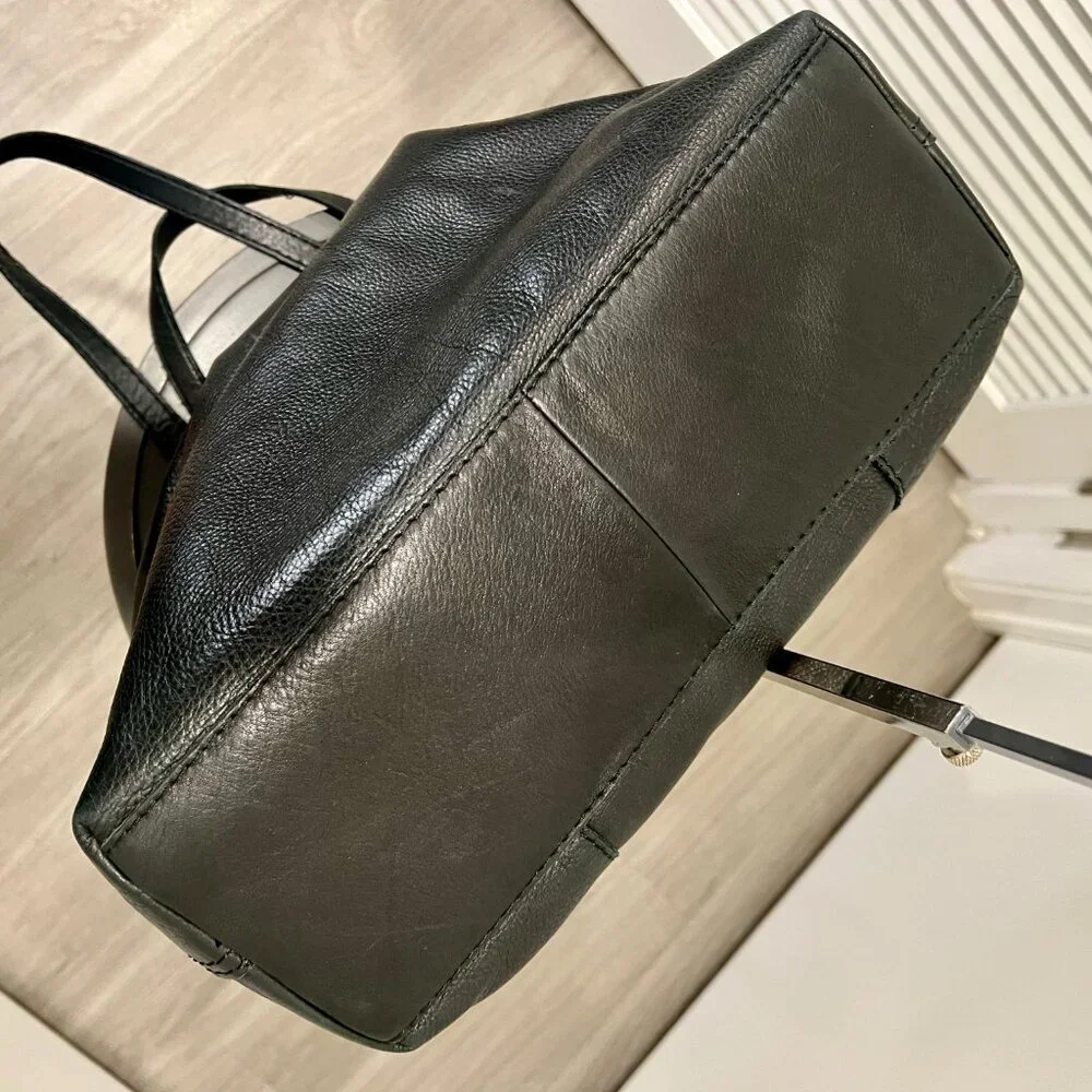 American Leather Co. - Sofl Leather Full Zip Shopper Tote Bag One Size - Black - Picture 5 of 7